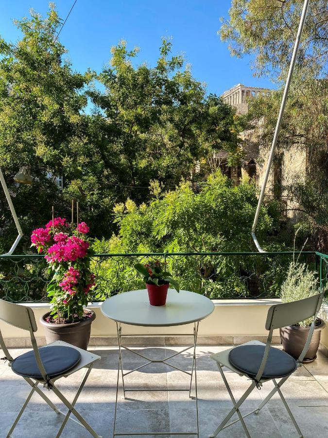 Acropolis Slow Living Apt Under The Parthenon Atenas Exterior foto